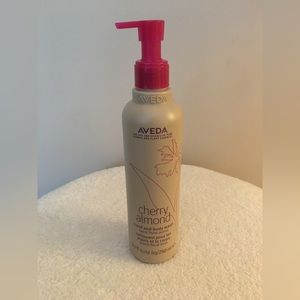 AVEDA Cherry Almond Body Wash